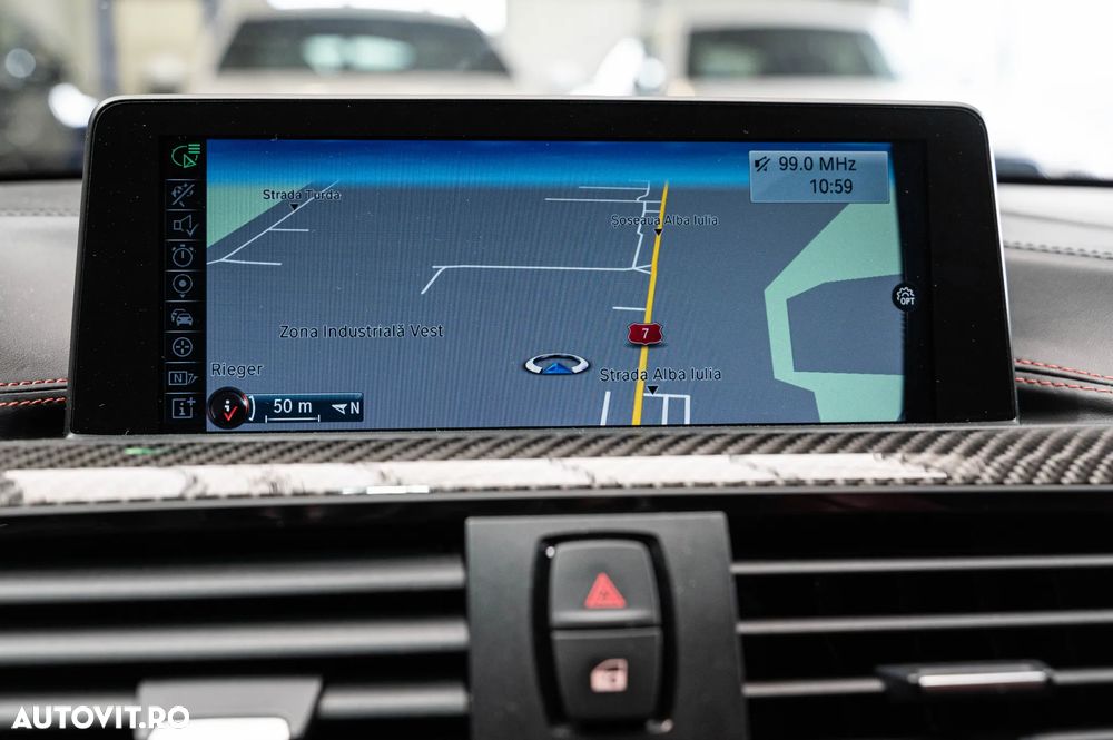 BMW M4 Coupe DKG - 22