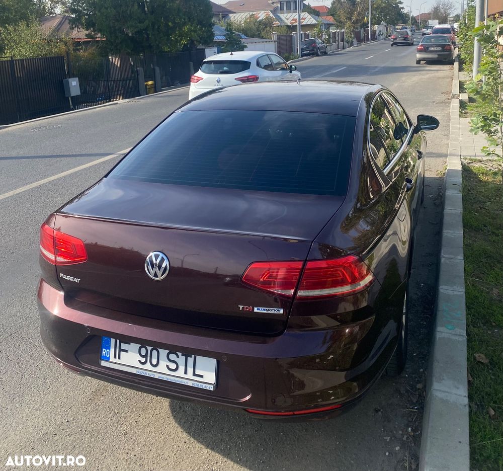 Volkswagen Passat - 8