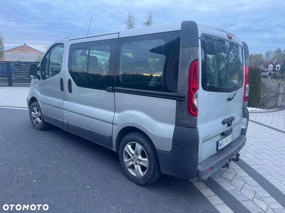 Opel Vivaro L1H1 Tour Cosmo - 4