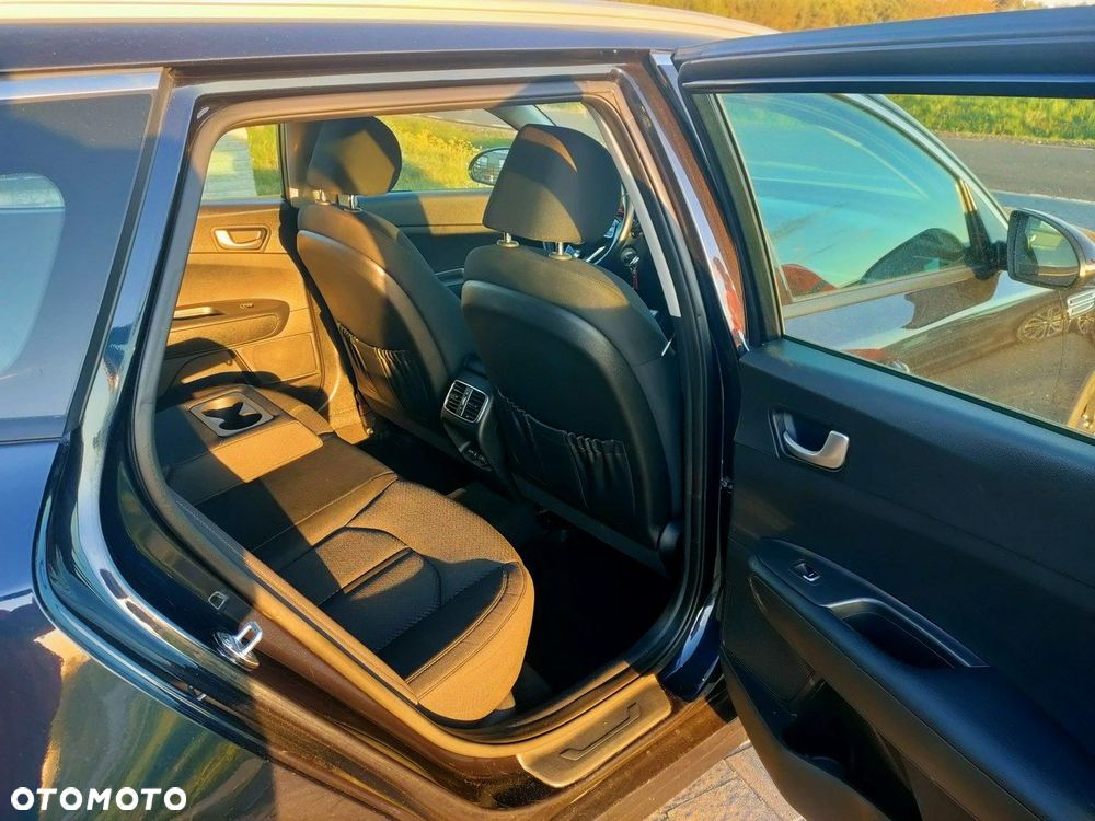 Kia Optima - 14