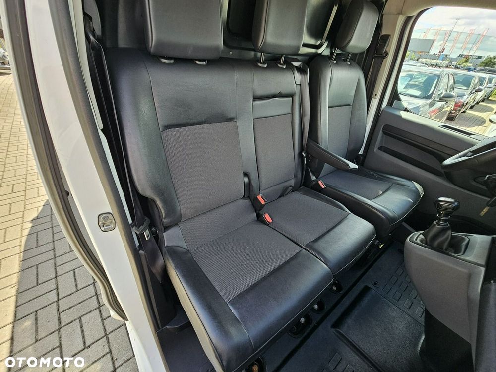 Opel Vivaro - 12