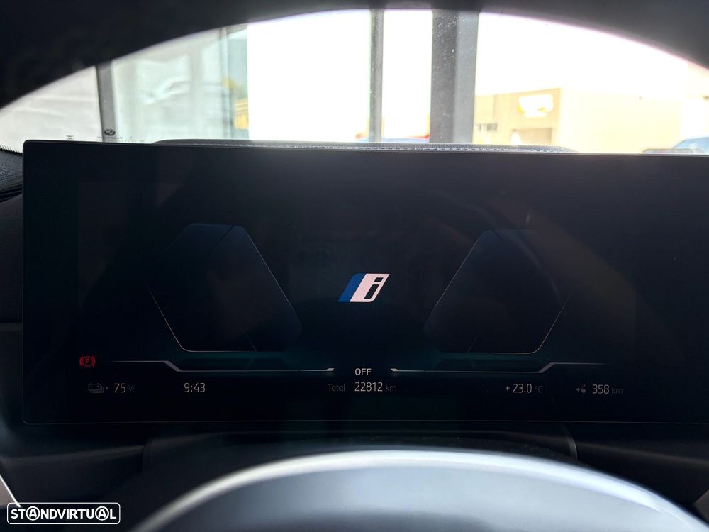 BMW i4 eDrive40 Pack Desportivo M Pro - 9