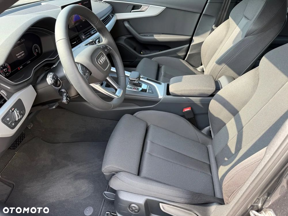 Audi A4 Avant 40 TDI S tronic S line - 16