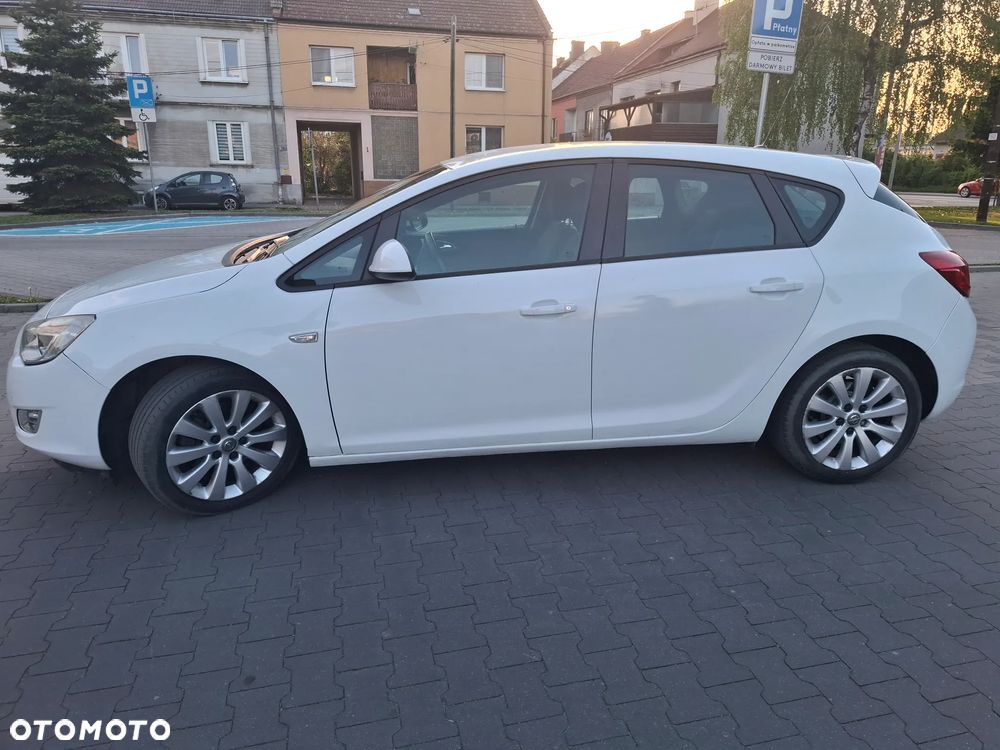 Opel Astra 1.7 CDTI - 7