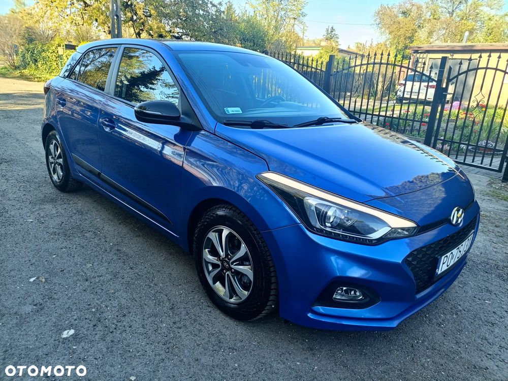 Hyundai i20 blue 1.2 Select - 12