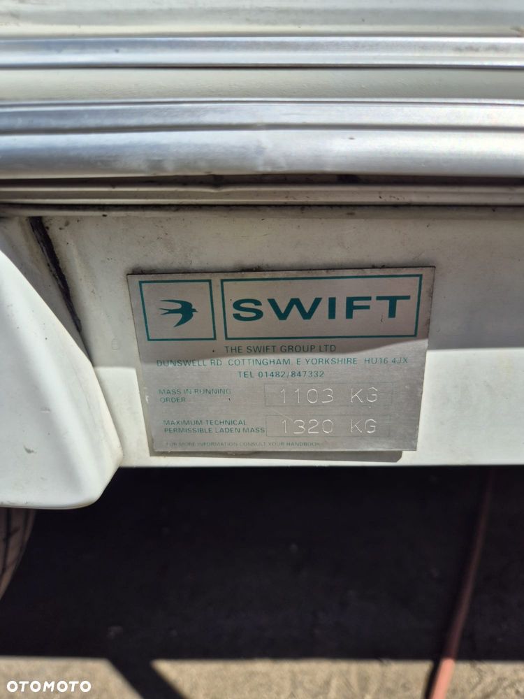 SWIFT SIGNATURE - 29