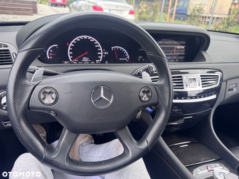 Mercedes-Benz CL 63 AMG - 23