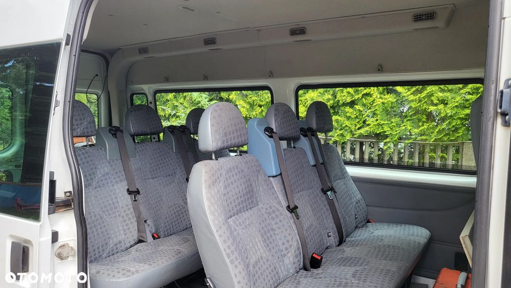 Ford Transit - 9