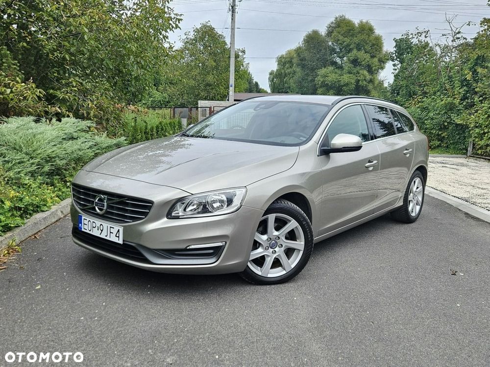 Volvo V60 D4 Momentum - 2