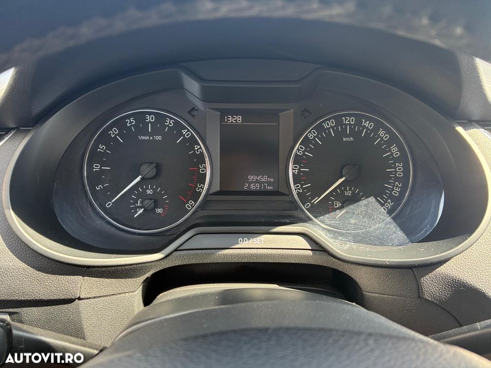 Skoda Octavia 1.6 TDI Ambition - 8