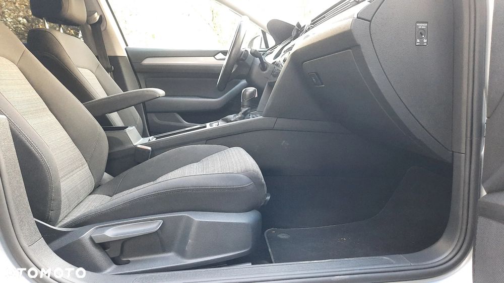 Volkswagen Passat 1.5 TSI EVO Business DSG - 30