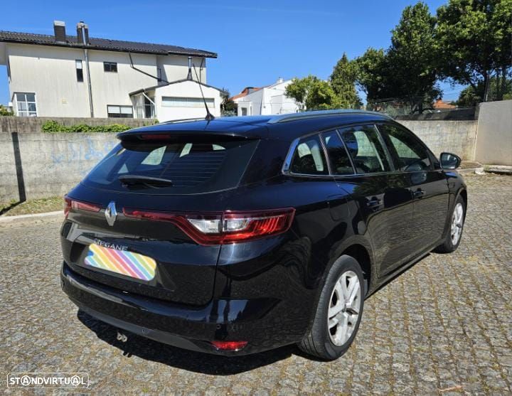 Renault Mégane Sport Tourer - 3