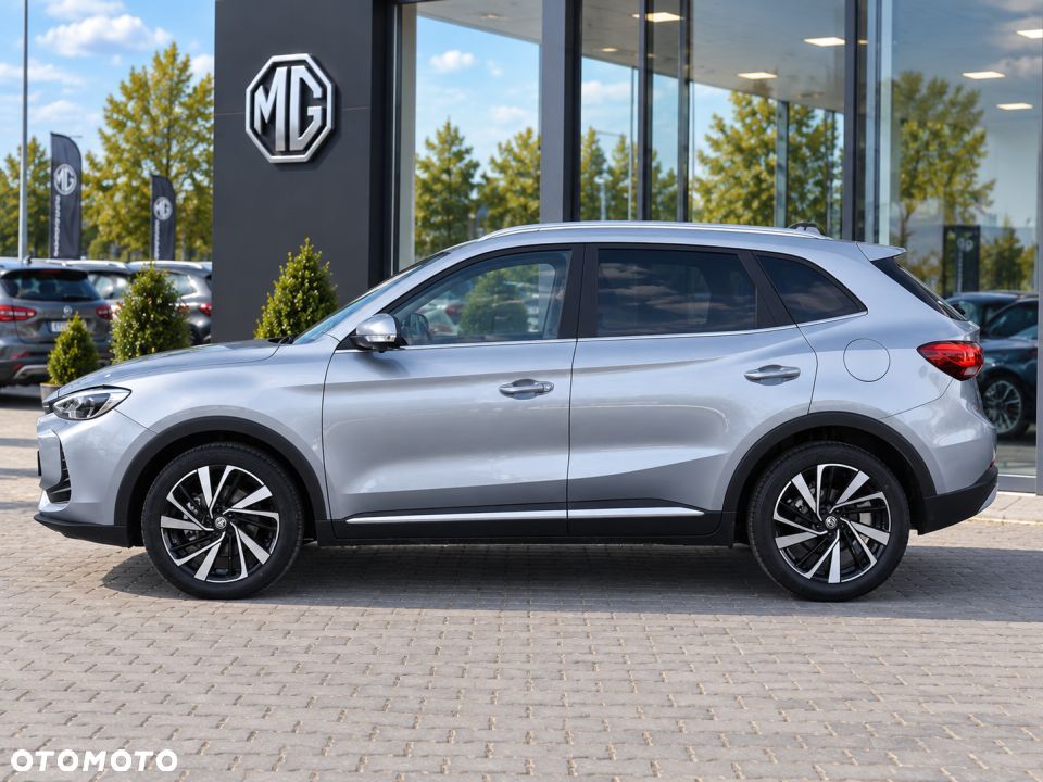 MG ZS Hybrid+ - 5