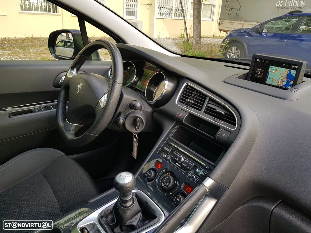 Peugeot 3008 1.6 BlueHDi Style - 47