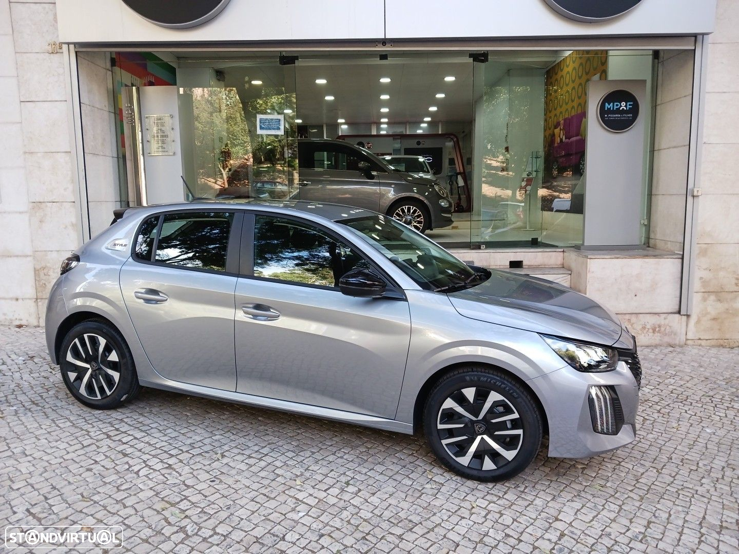 Peugeot 208 1.2 PureTech Style - 2