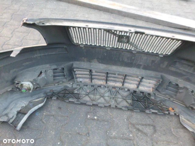 ZDERZAK PRZÓD PRZEDNI VOLVO V50 - 18