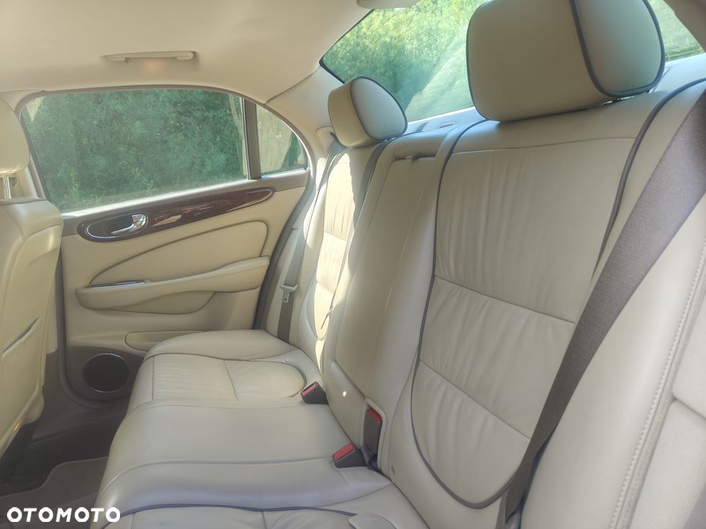 Jaguar XJ XJ8 4.2 Executive Last Edition - 21