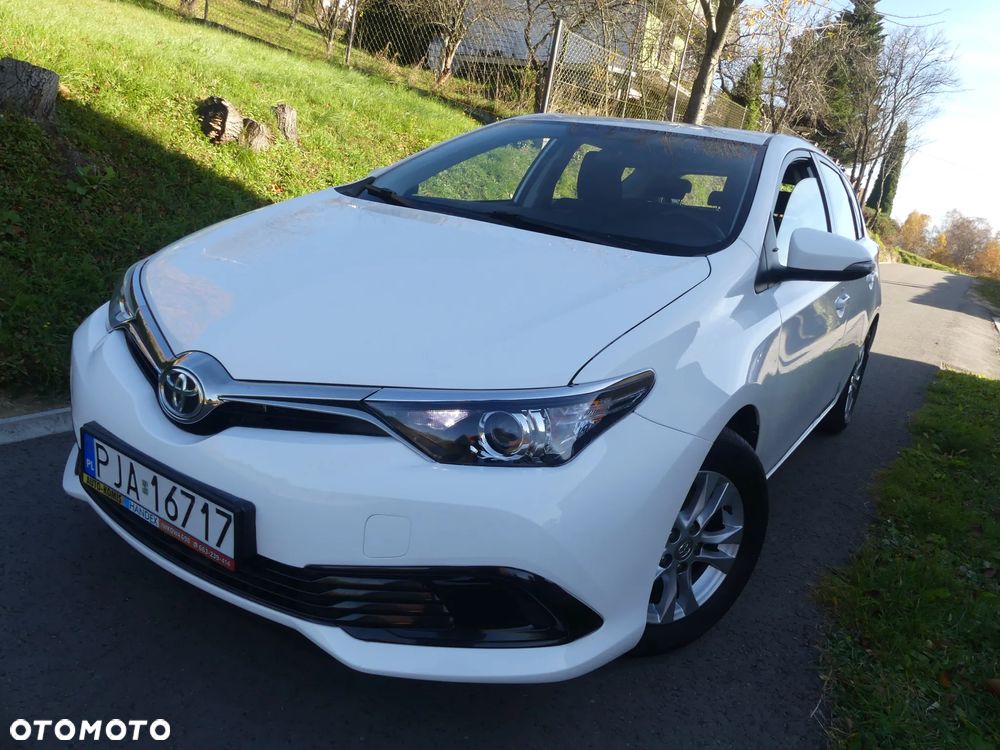 Toyota Auris 1.33 VVT-i Comfort - 26