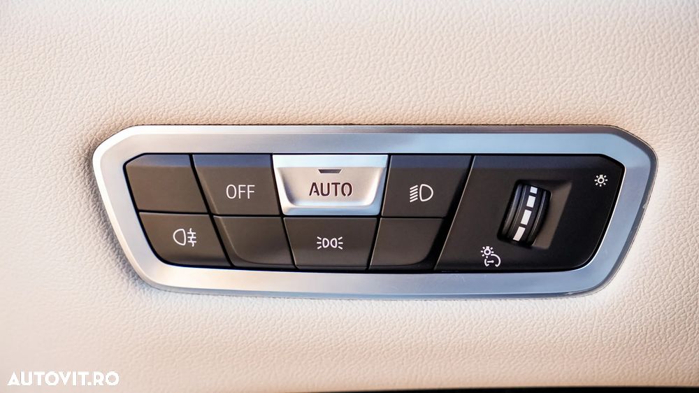 BMW X5 xDrive30d - 27