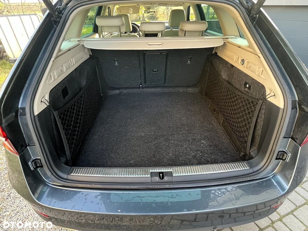 Skoda Superb 2.0 TSI 4x4 L&K DSG - 23