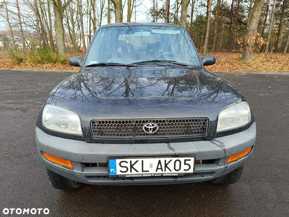 Toyota RAV4 2.0 - 1
