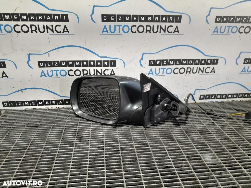 Oglinda stanga Audi Q5 2008 - 2012 4 Usi GRI (971) Fara rabatare - 2