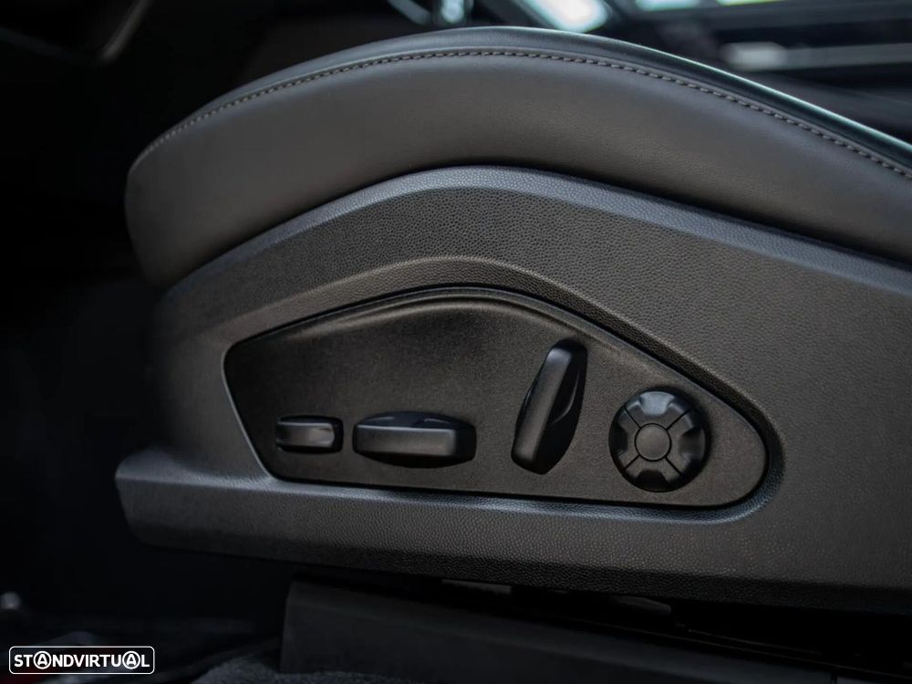 Porsche Macan Electric 4S - 50