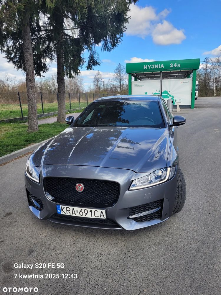 Jaguar XF - 1