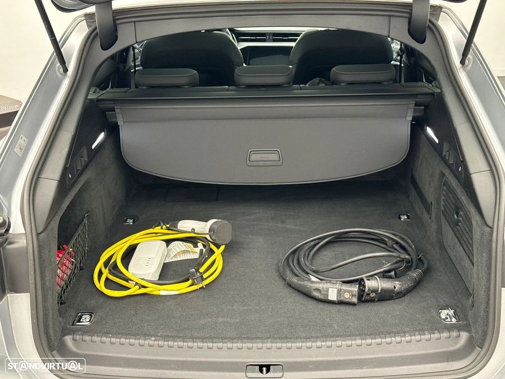 Audi A6 Avant 55 TFSI e quattro S tronic S line - 25