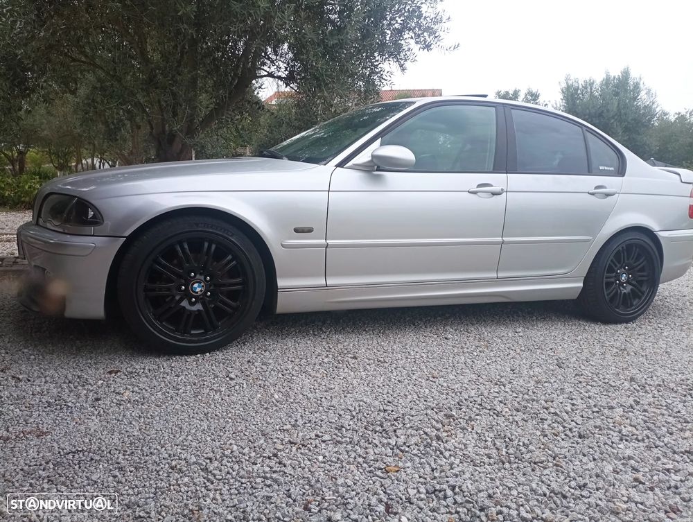 BMW 320 d Séc.XXI - 5