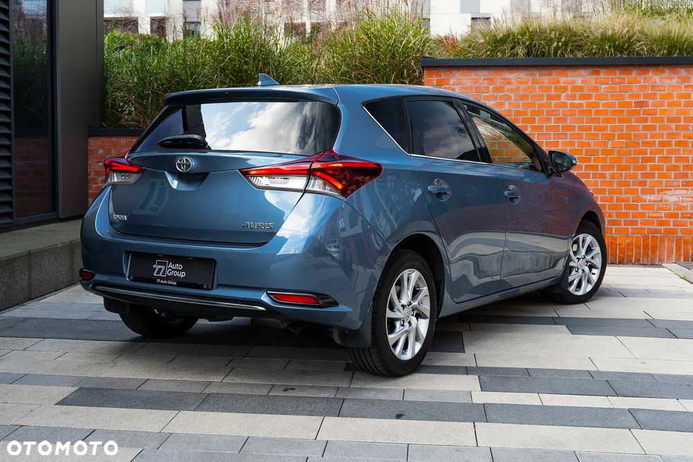Toyota Auris 1.6 Comfort MS - 2