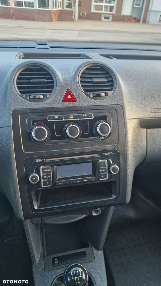 Volkswagen Caddy - 15
