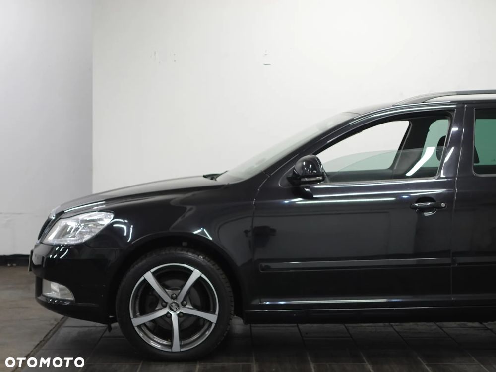 Skoda Octavia 1.6 TDI Ambiente - 17