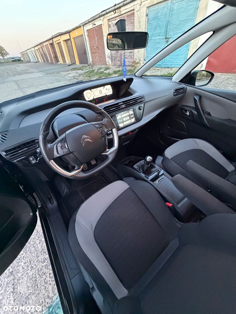 Citroën C4 Picasso VTi 120 Attraction - 24