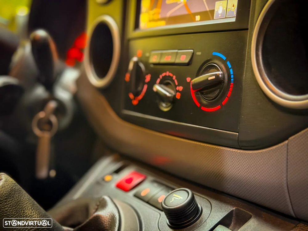 Peugeot Partner 1.6 HDi Confort - 16