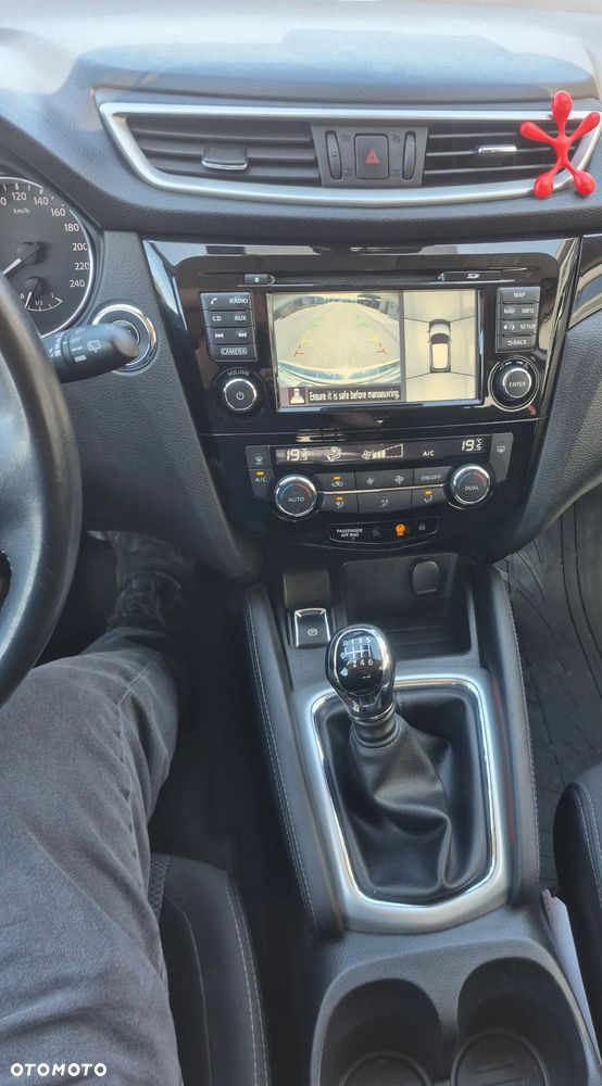 Nissan Qashqai 1.2 DIG-T N-Vision EU6 - 3