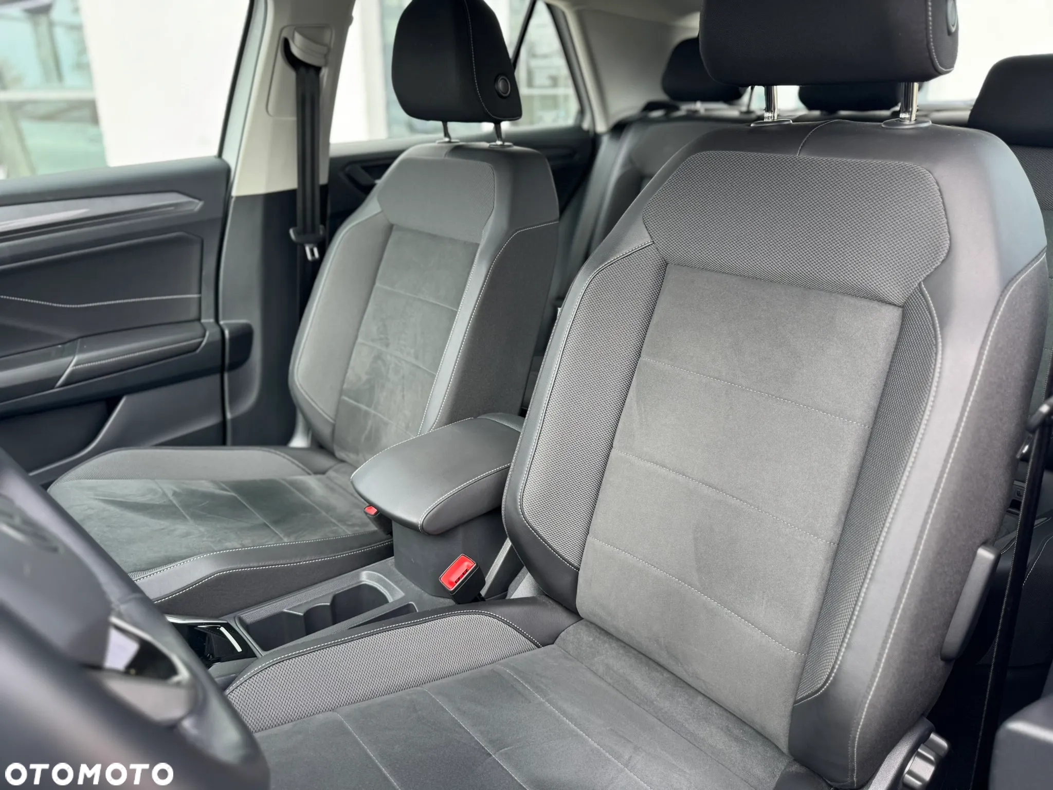 Volkswagen T-Roc 1.5 TSI Style DSG - 14