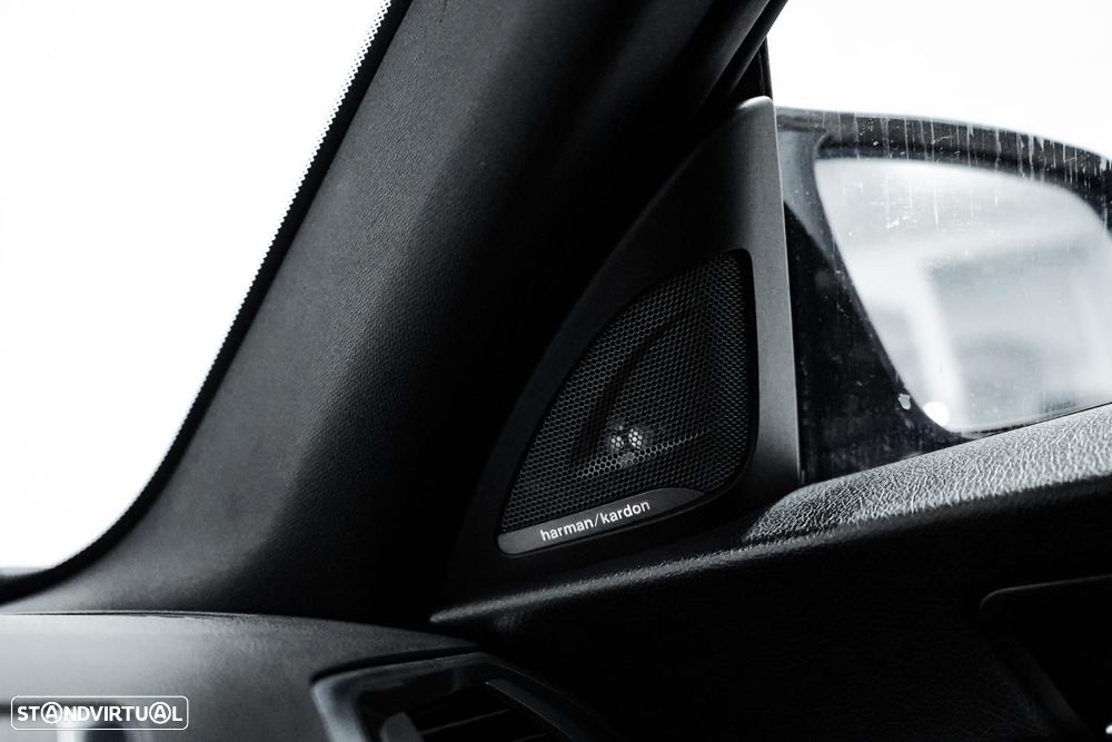 BMW M2 Auto - 23