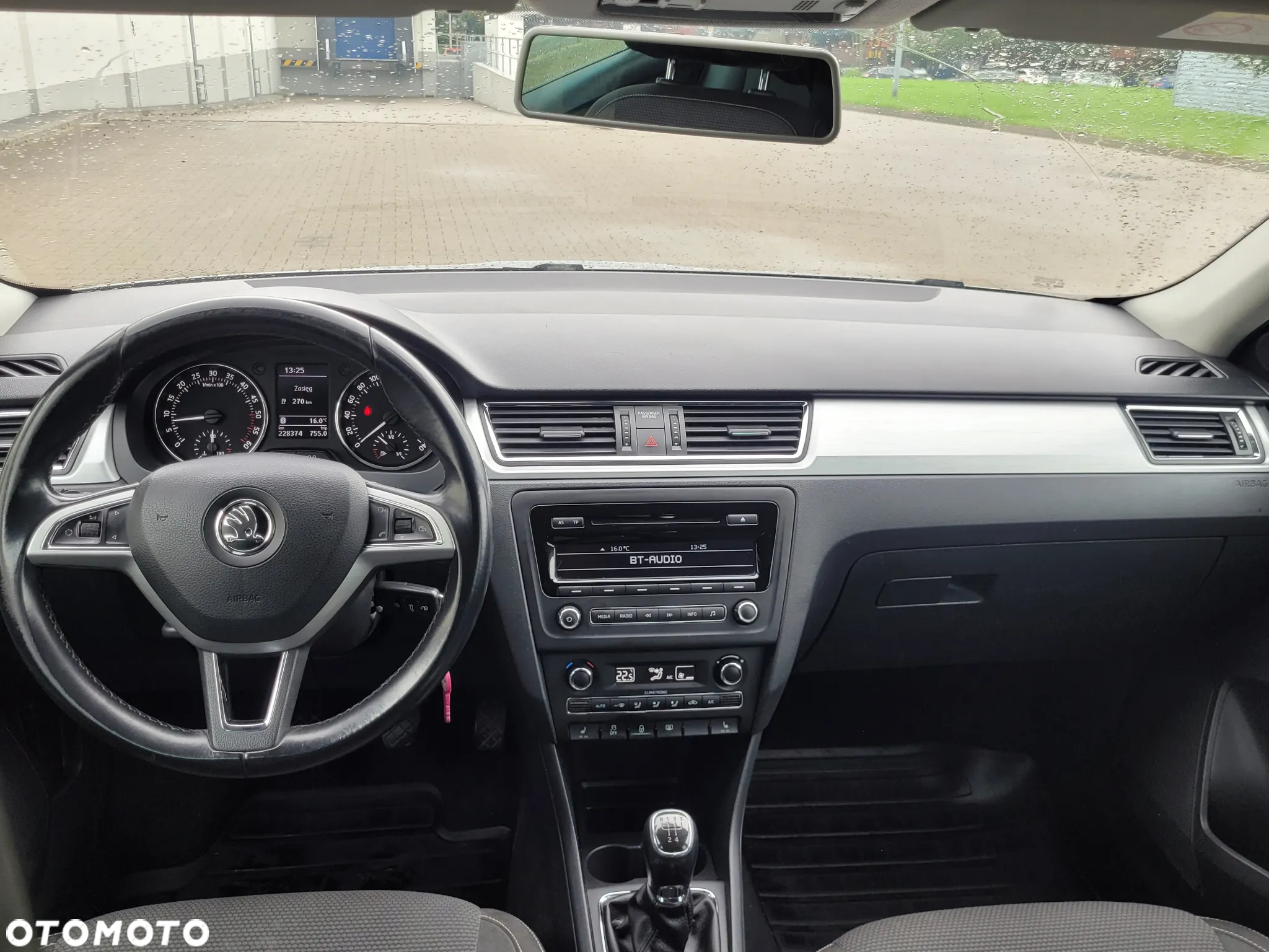 Skoda RAPID - 24