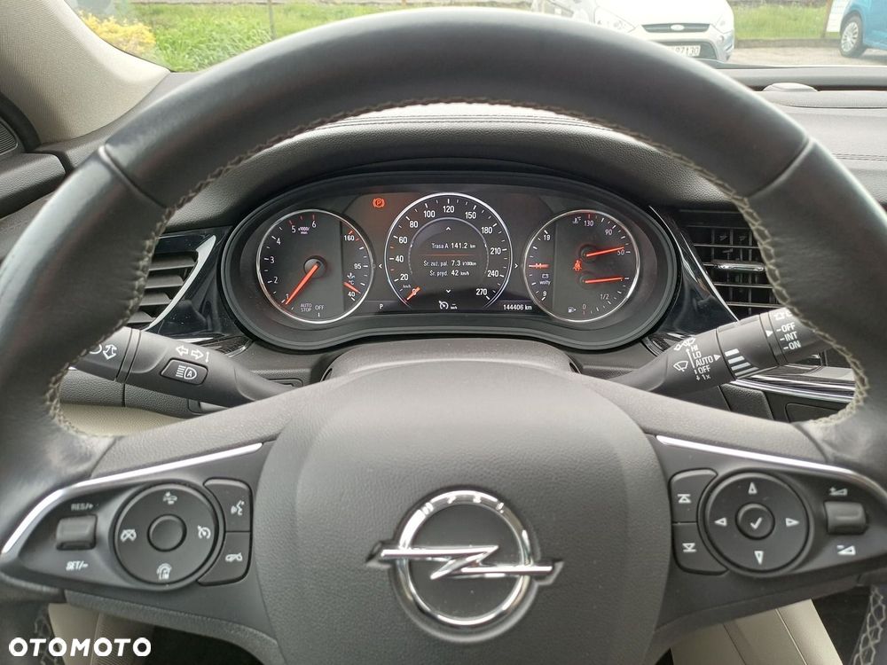 Opel Insignia 2.0 CDTI Innovation S&S - 26