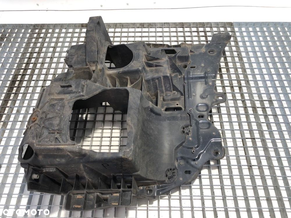 MOCOWANIE REFLEKTORA PRAWE - 339.00 PLN - MAN TGX I 2006 - 2022 18.440 - 4