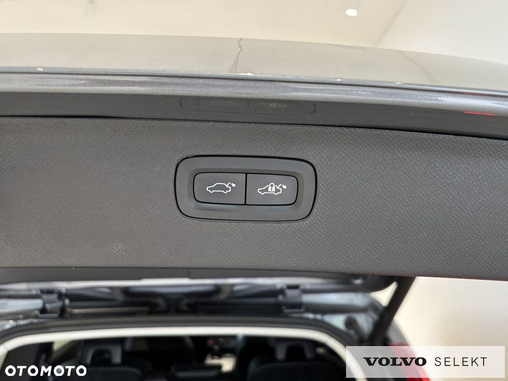 Volvo XC 90 - 28