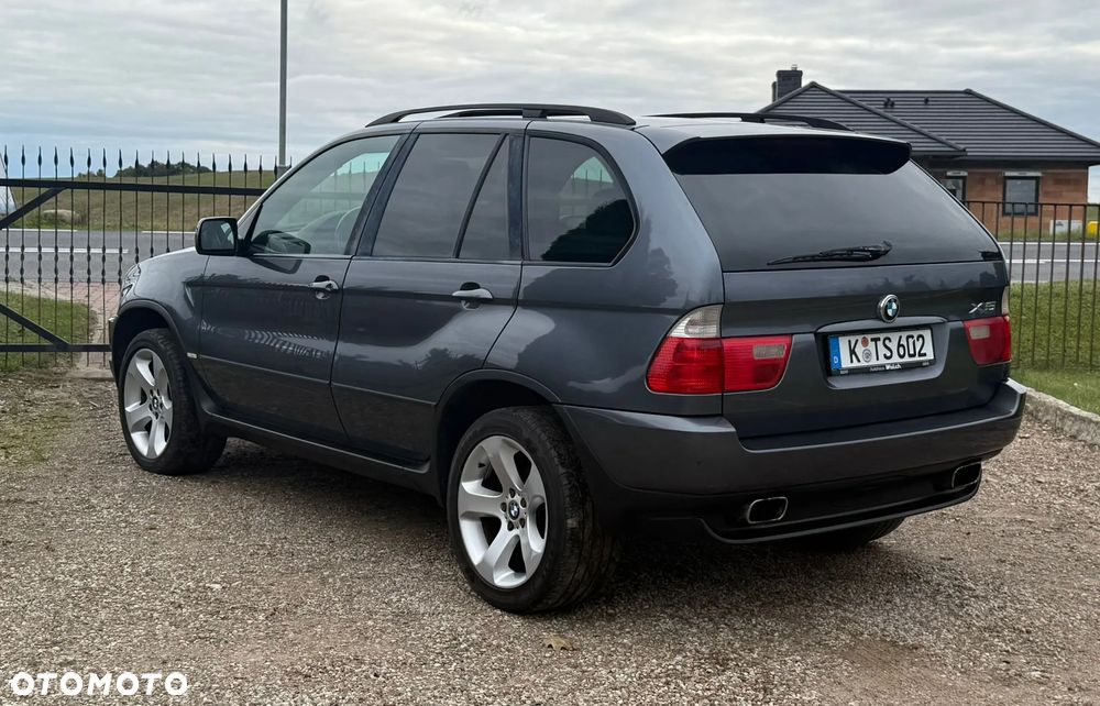 BMW X5 3.0 i - 10