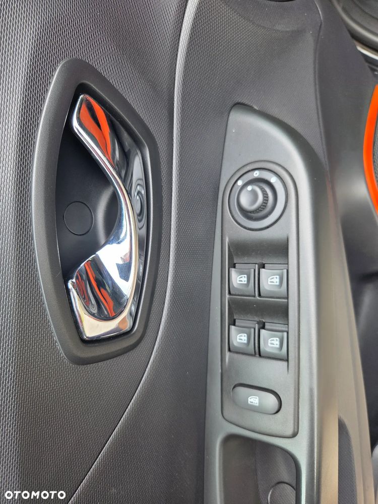 Renault Captur - 15