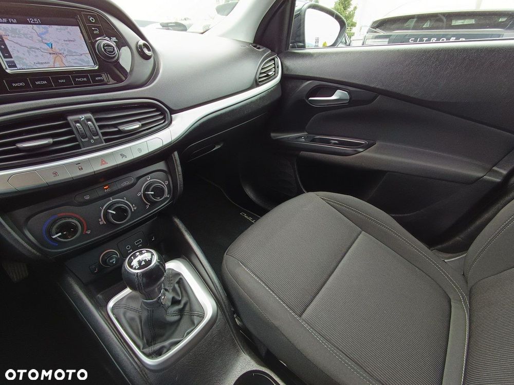 Fiat Tipo 1.3 MultiJet 16v Easy - 10