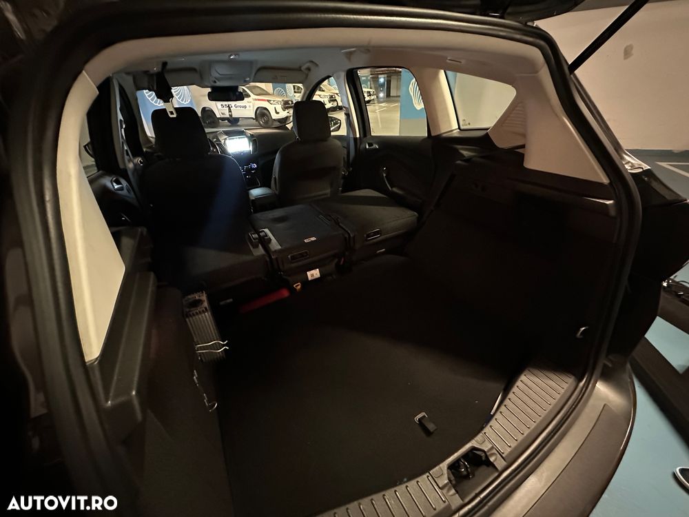 Ford C-Max - 10