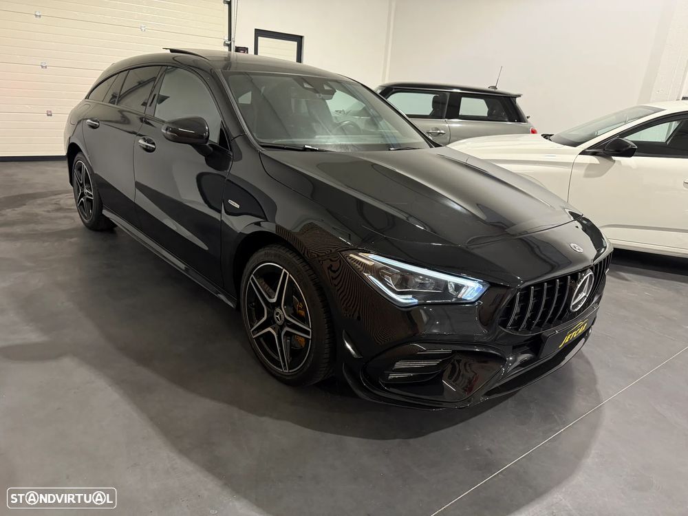 Mercedes-Benz CLA 250 e Shooting Brake AMG Line - 3