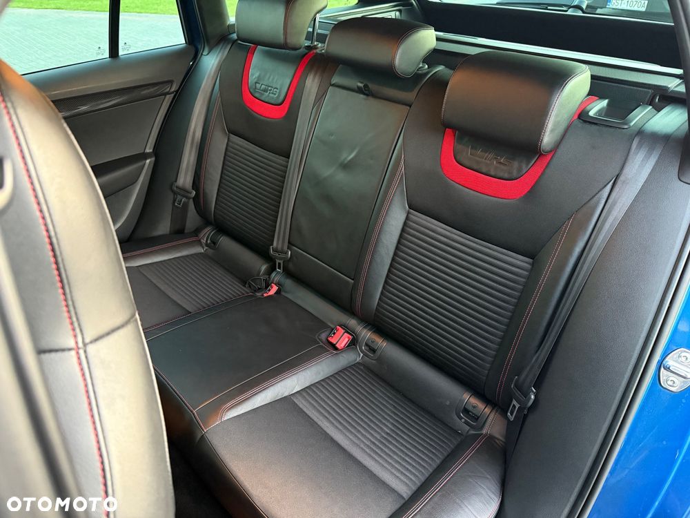 Skoda Octavia Combi 2.0 TDI RS - 23