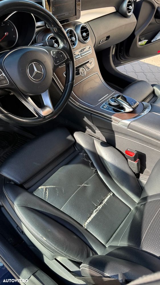 Mercedes-Benz C 220 d 4MATIC Aut. - 24