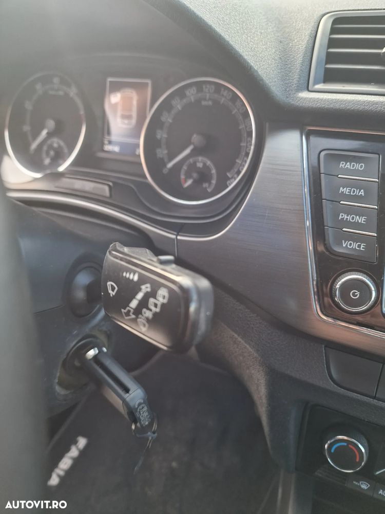 Skoda Fabia - 15